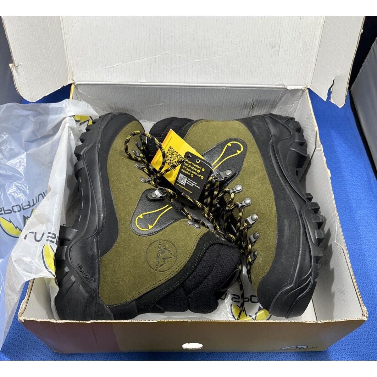 Size 11 Men`s La Sportiva Karakorum Mountaineering Boots 856DG Dark Green