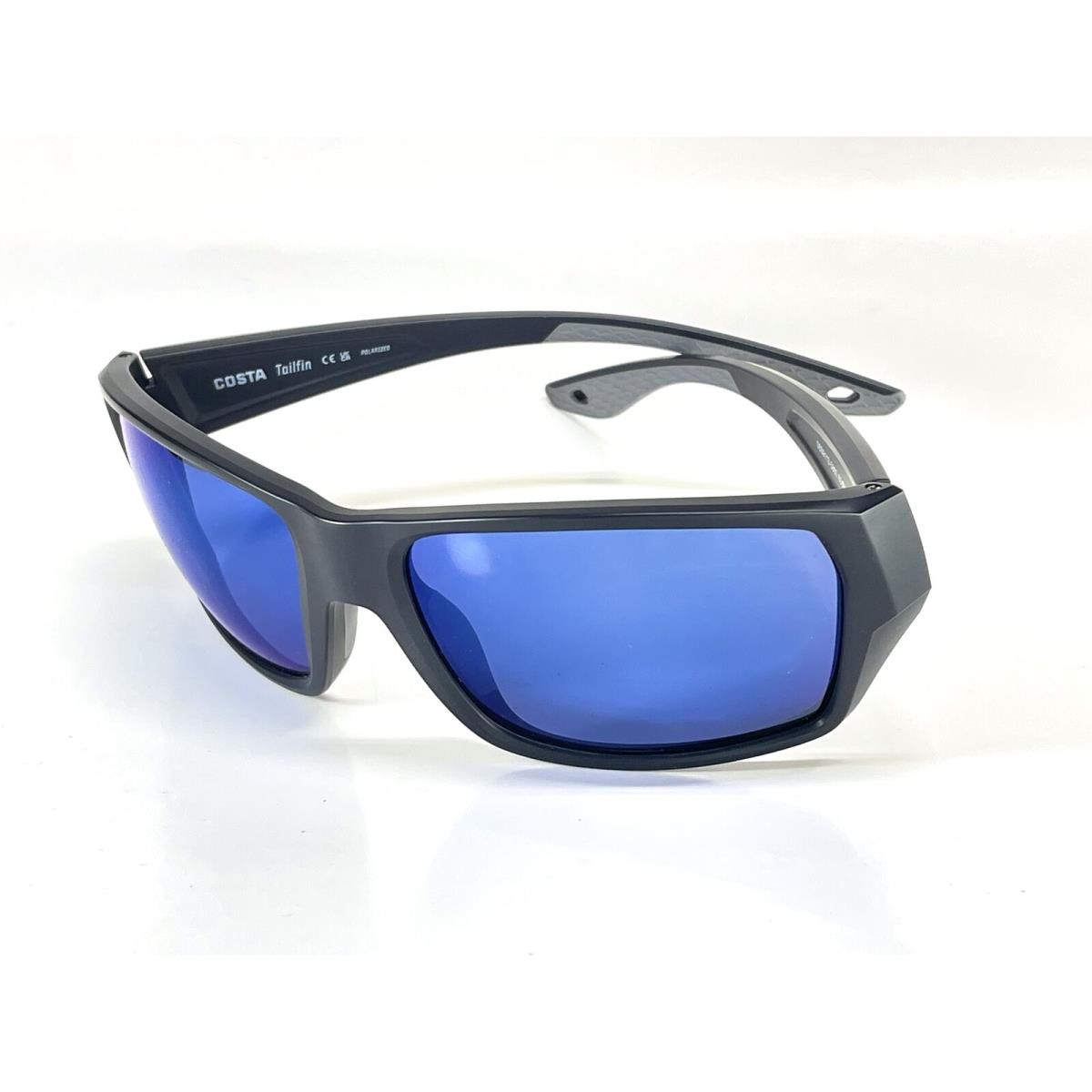 Costa Del Mar Tailfin Matte Black Frame Blue Mirror 580P Plastic Lens