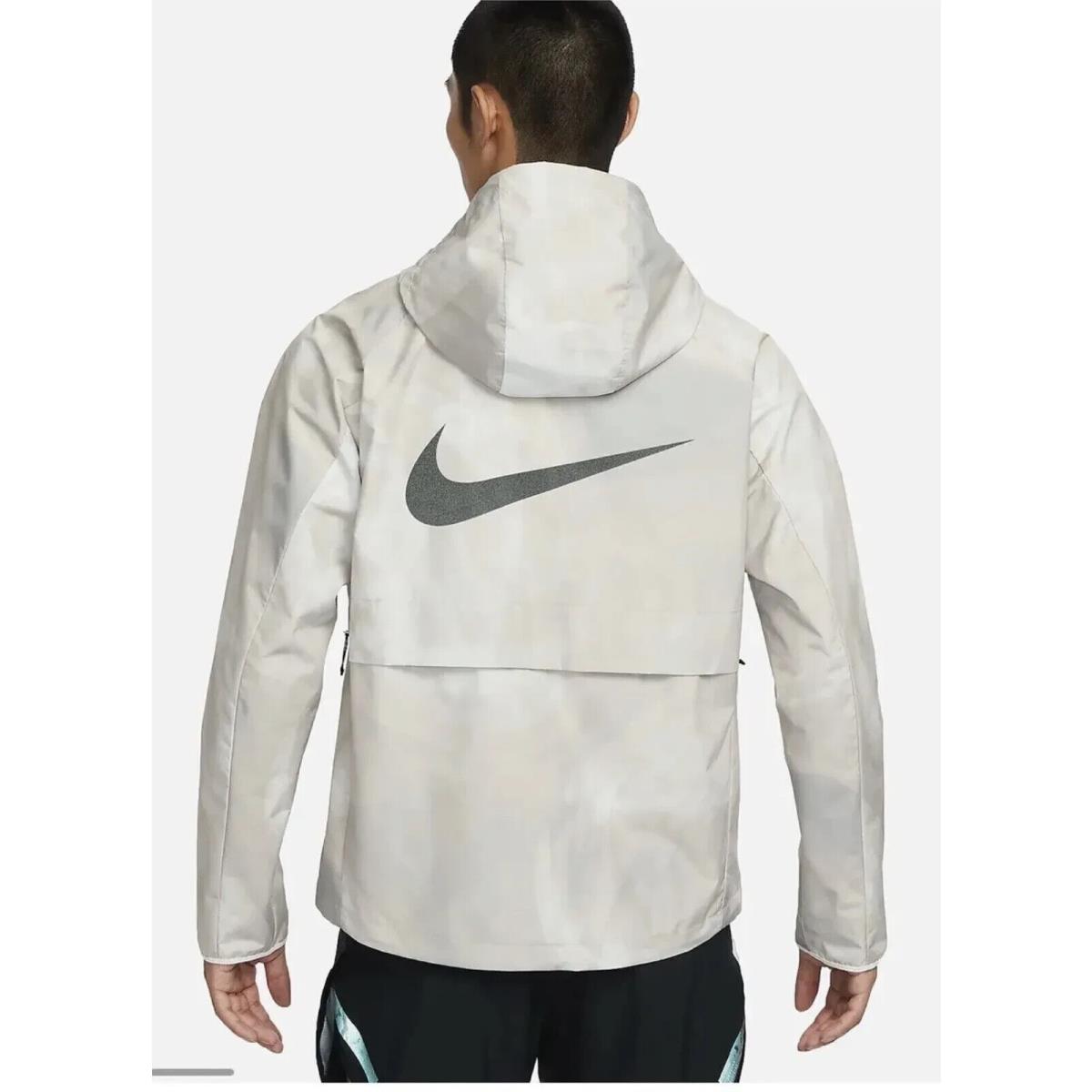 Nike Storm-fit Run Division Flash Jacket Men s L Large FB8550-030