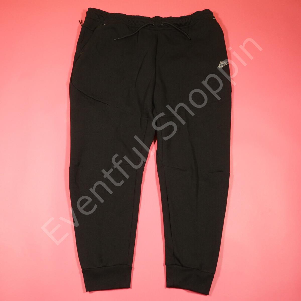 Nike Sportswear Tech Fleece Slim Fit Tapered Joggers in Black Size 4XL