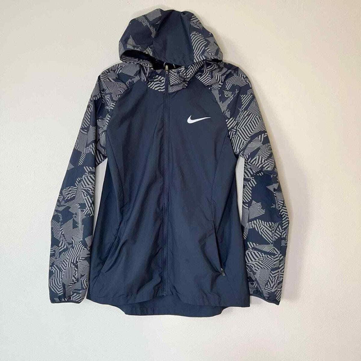 Nike Women`s Essential Flash Reflective Running Jacket Size Medium M Blue