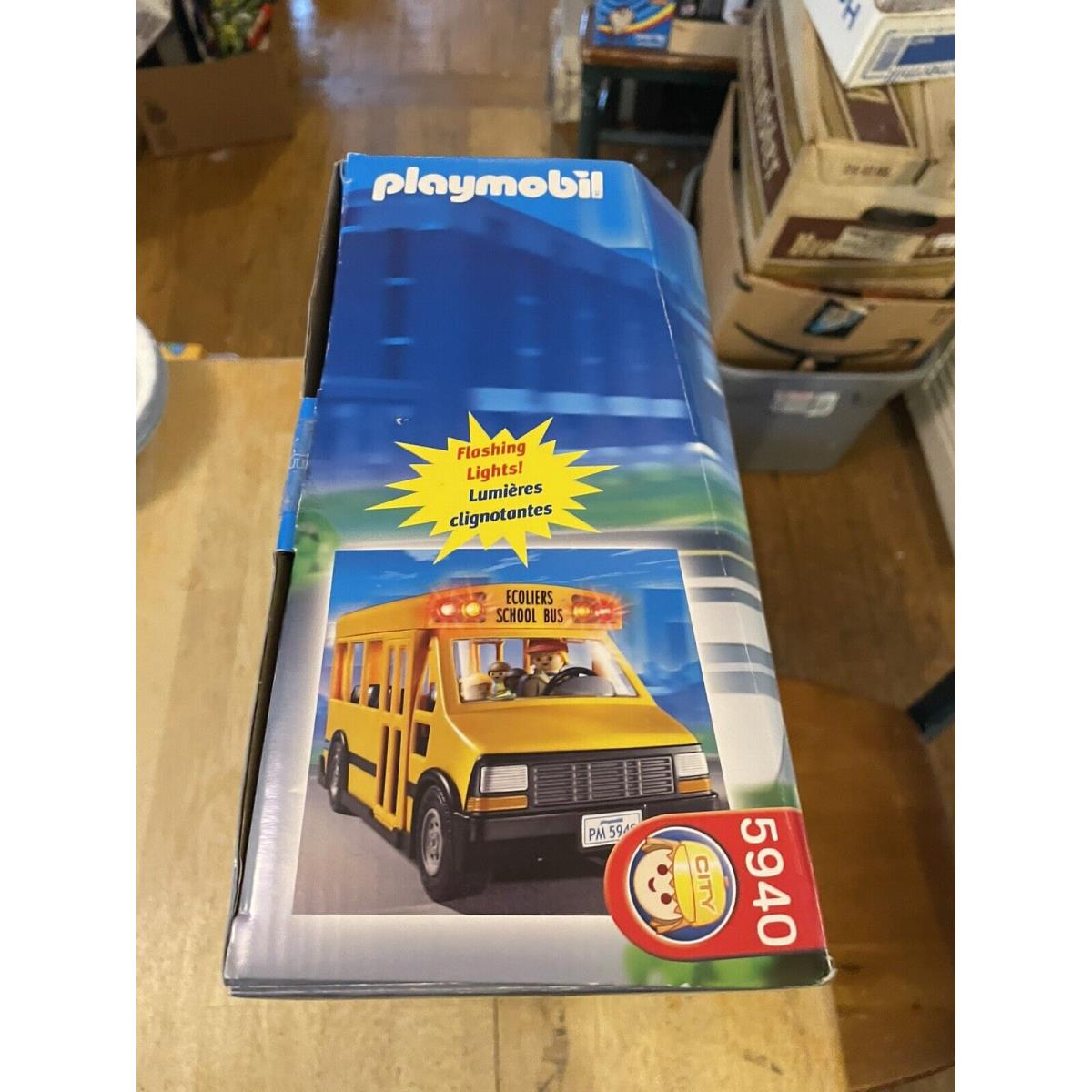 Playmobil School Bus 5940 Flashing Lights Bus Driver Figure Kids Vehicle