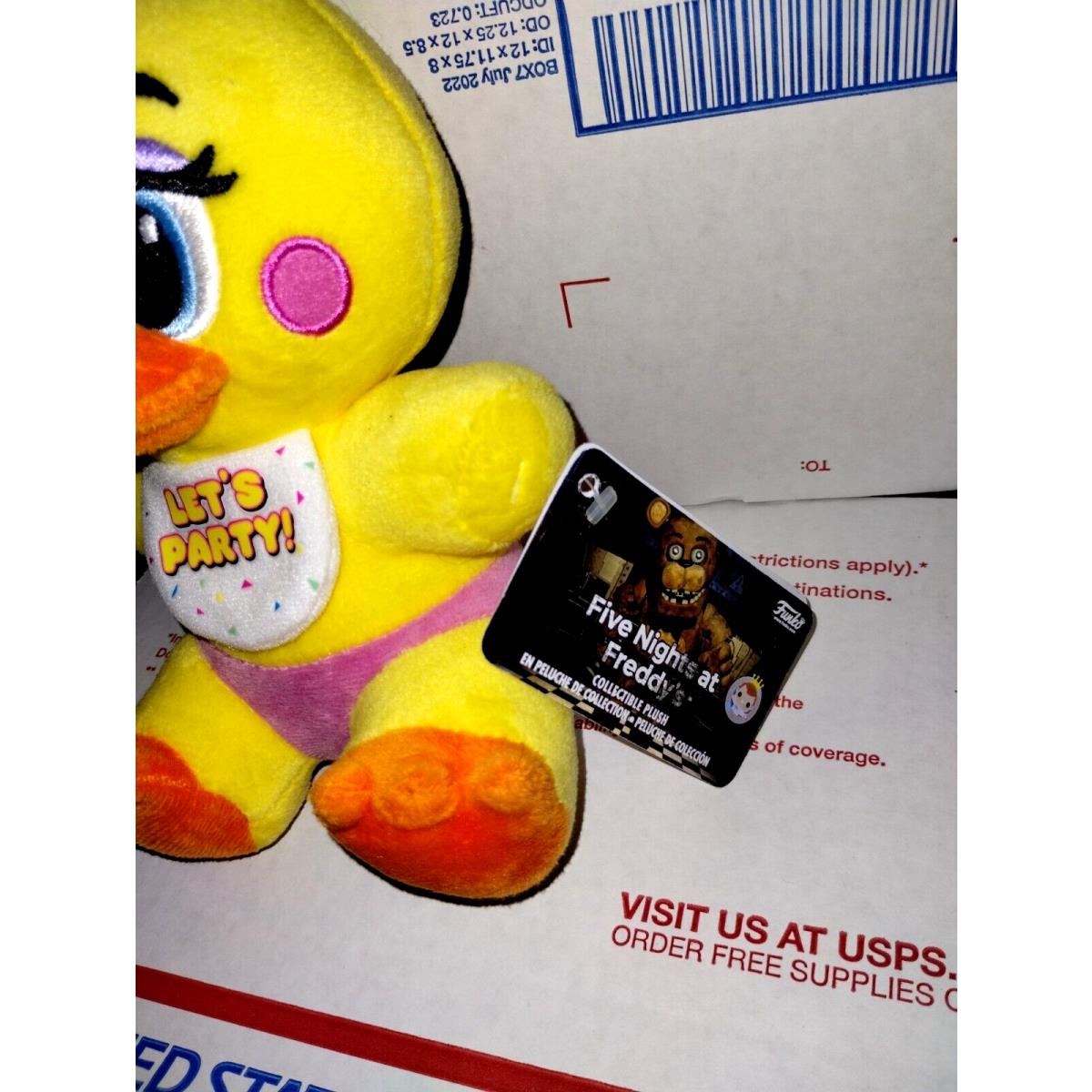 Funko 2016 Five Nights at Freddy`s Let`s Party Chica 7 Plush New