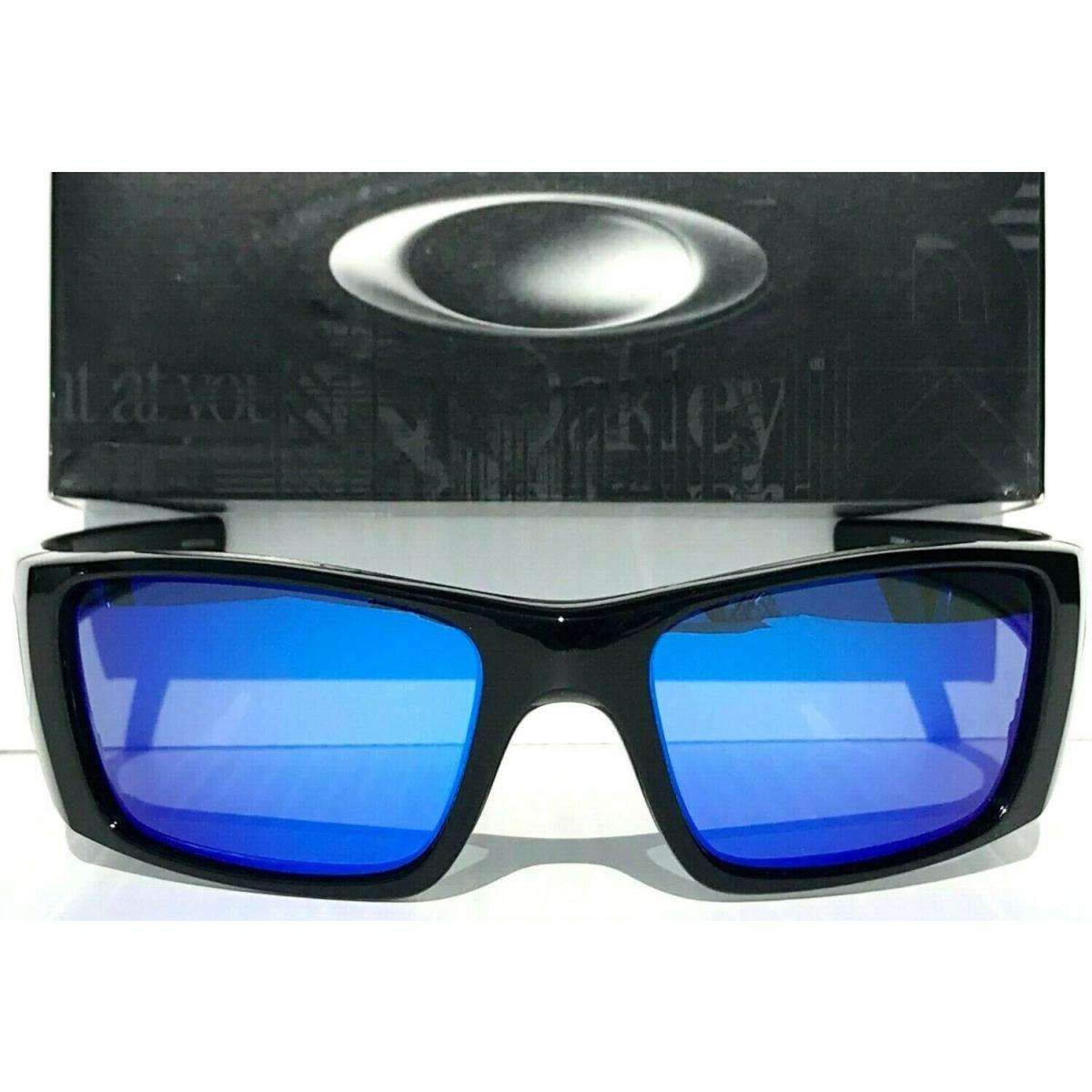 Oakley Fuel Cell Blackout w Polarized Galaxy Blue Iridium Sunglass 9096