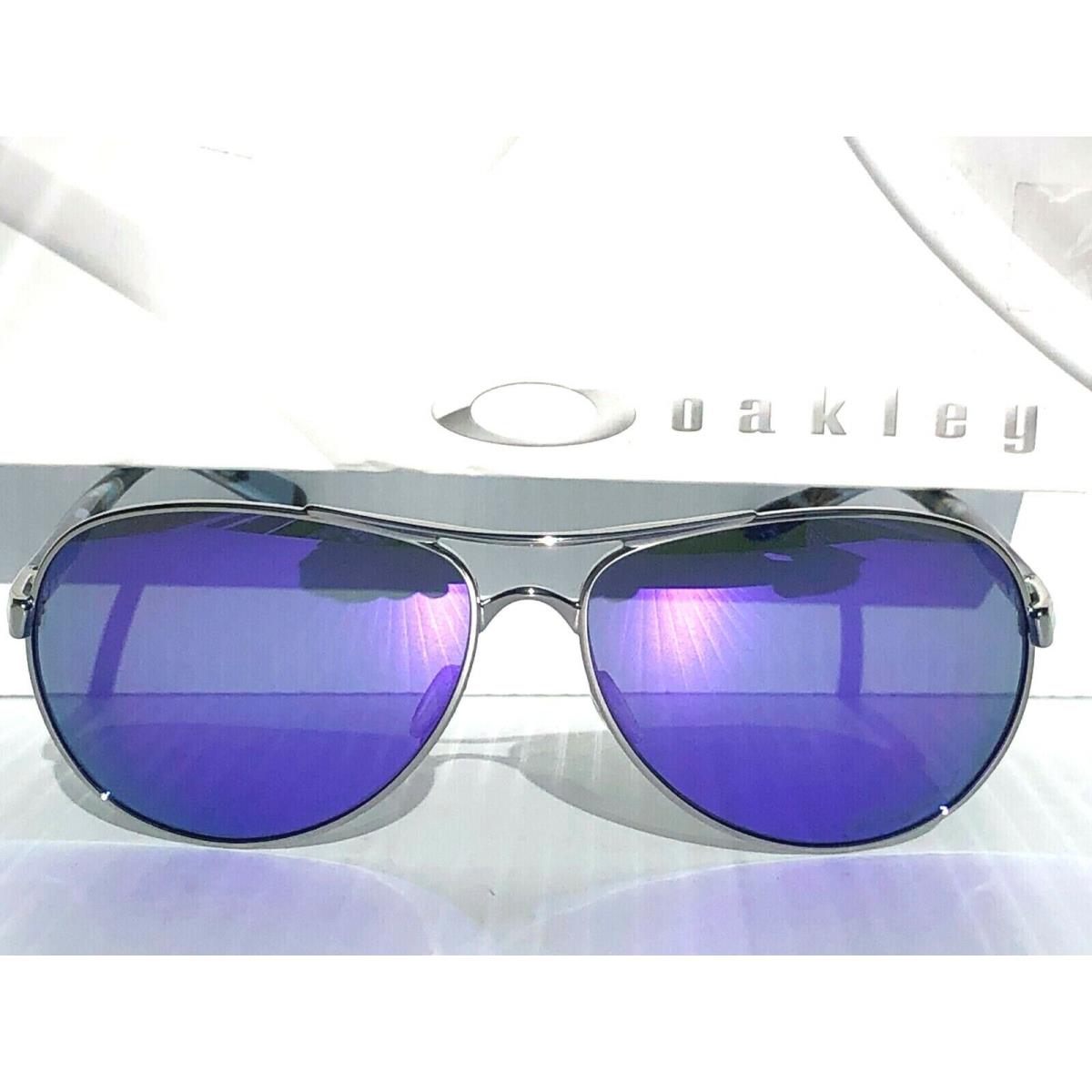 Oakley Feedback Chrome Blue Aviator Polarized Violet Sunglass 4079