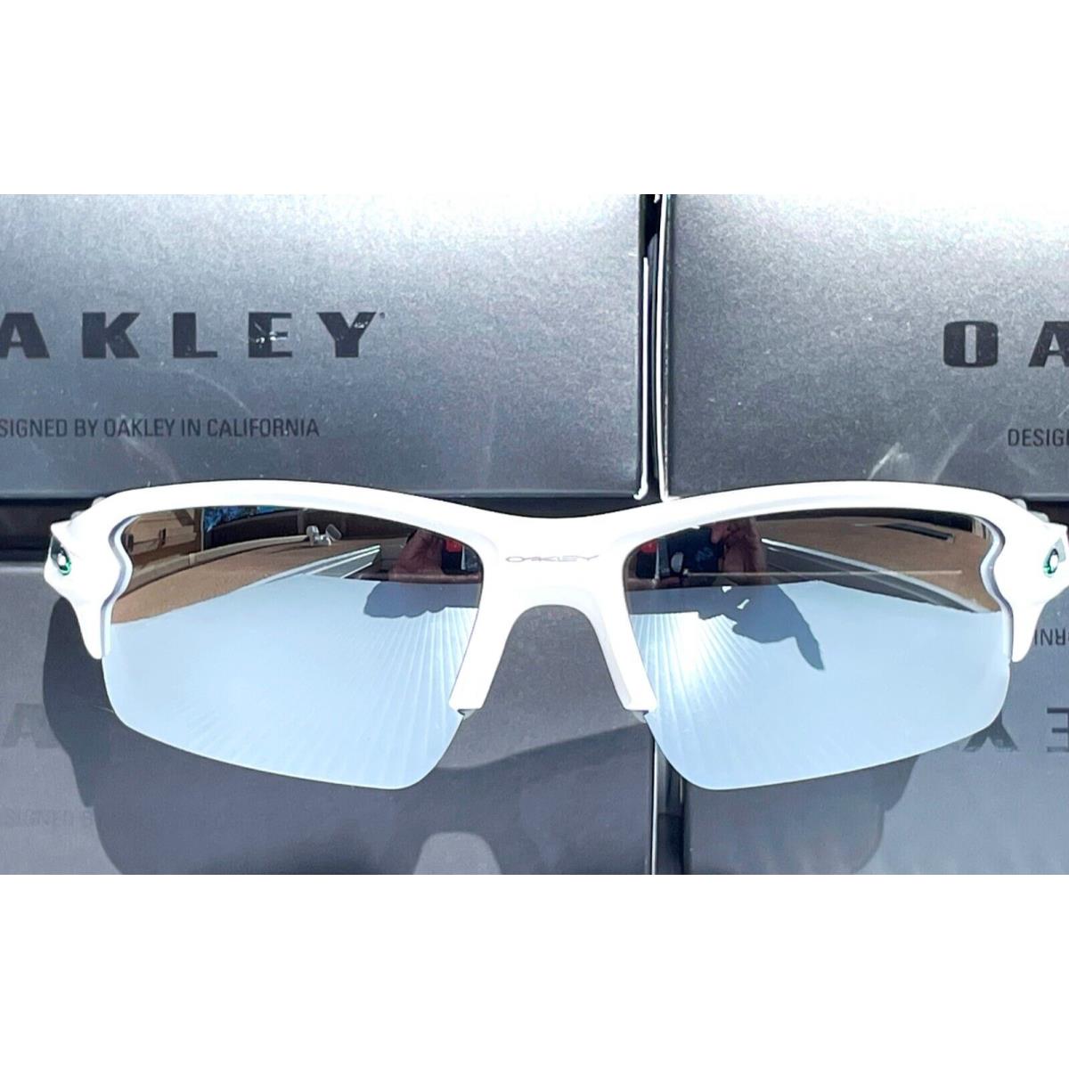 Oakley Flak 2.0 White w Green Polarized Galaxy Chrome Iridium Sunglass 9188