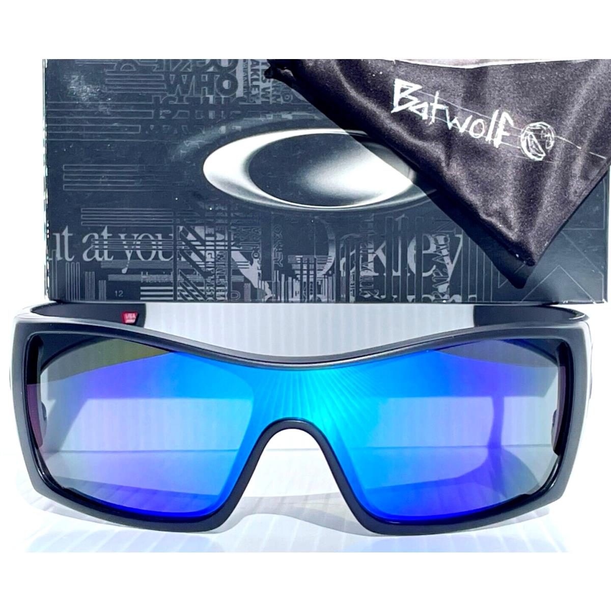 Oakley Batwolf Matte Blackout w Polarized Galaxy Blue Lens Sunglass 9101