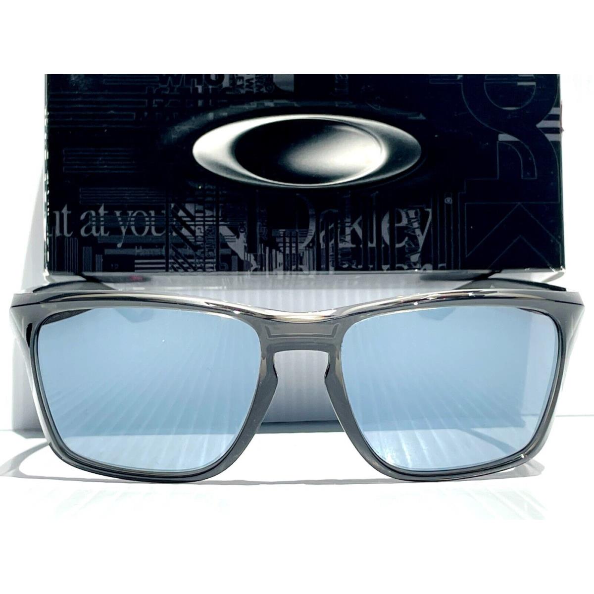 Oakley Sylas Grey Smoke Polarized Galaxy Chrome Mirror Lens Sunglass 9448