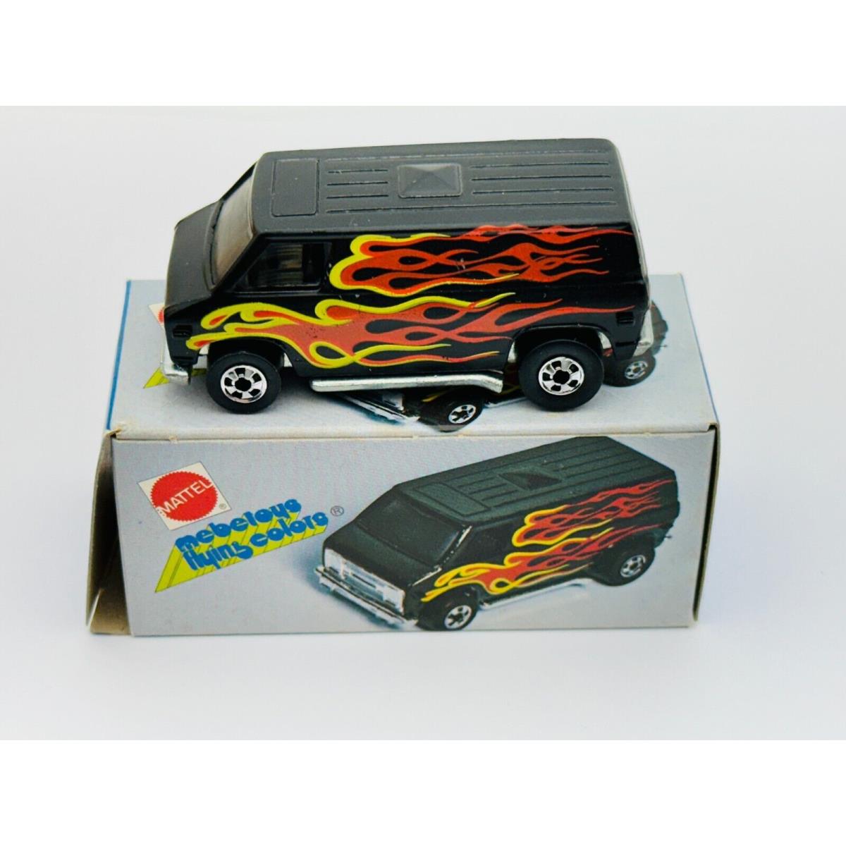 Hot Wheels Mebetoys Blackwall Super Van Black Flying Colors