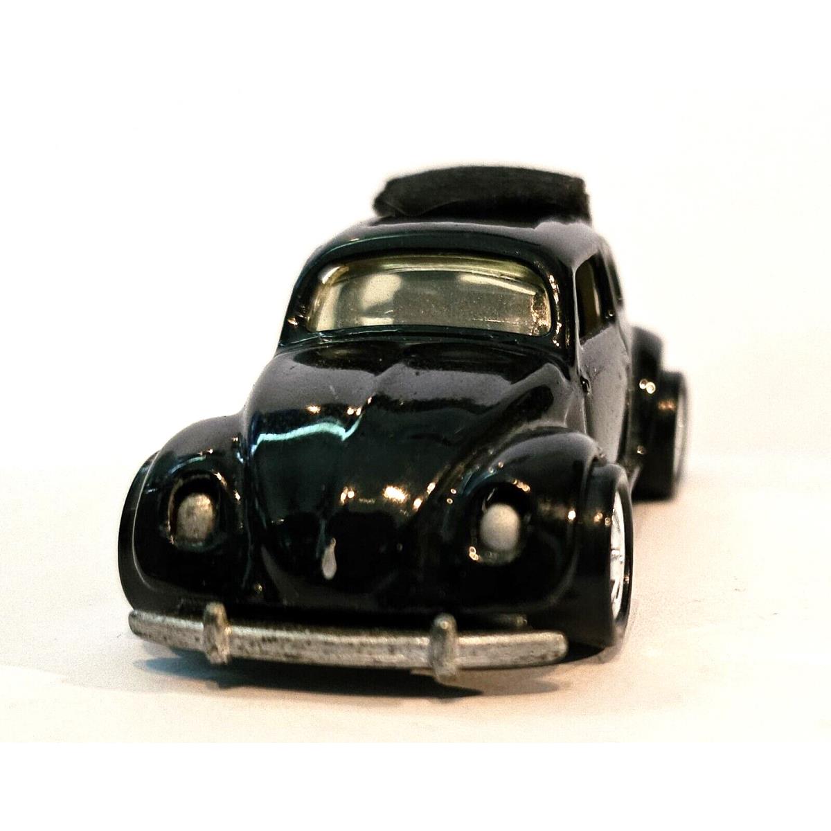 Hot Wheels VW Volkswagen Beetle Black with Canvas Sunroof Exclusive