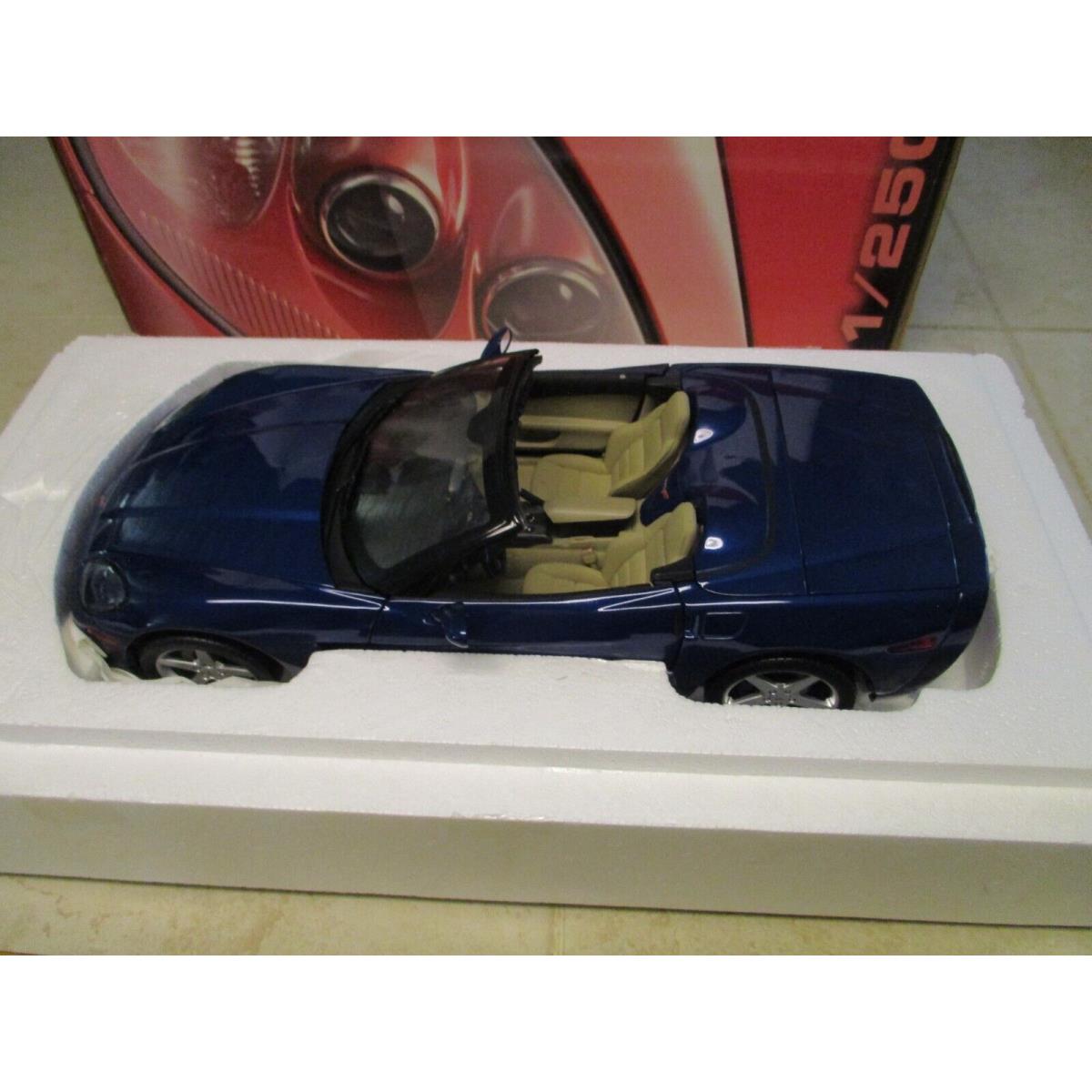 Hot Wheels Corvette C6 Blue 1:12 Scale 1/12 Only 2 500 Made Diecast Model Car