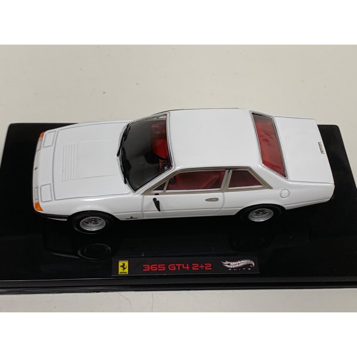 1/43 Mattell Hot Wheels Elite Ferrari 365 GT4 2+2 in White D237