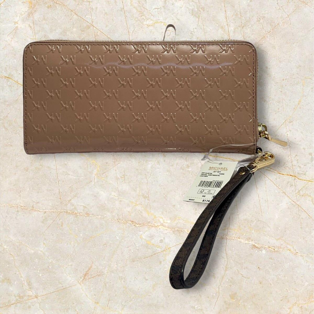 Michael Kors Jet Set Signature Travel Continental Wallet - Fawn/gold