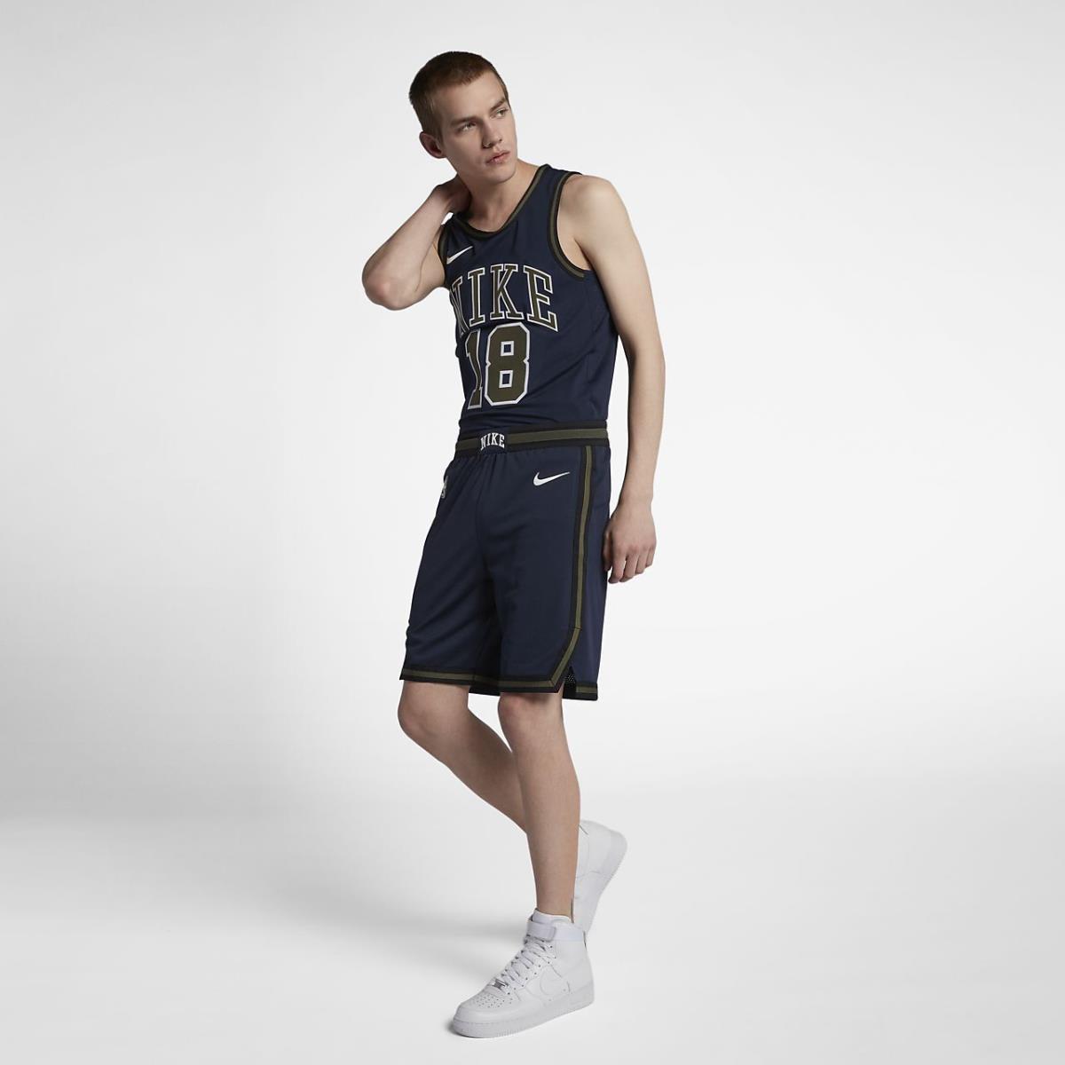 Nikelab Collection Performance Shorts - Large - AJ2096-451 Lab Navy Olive Black