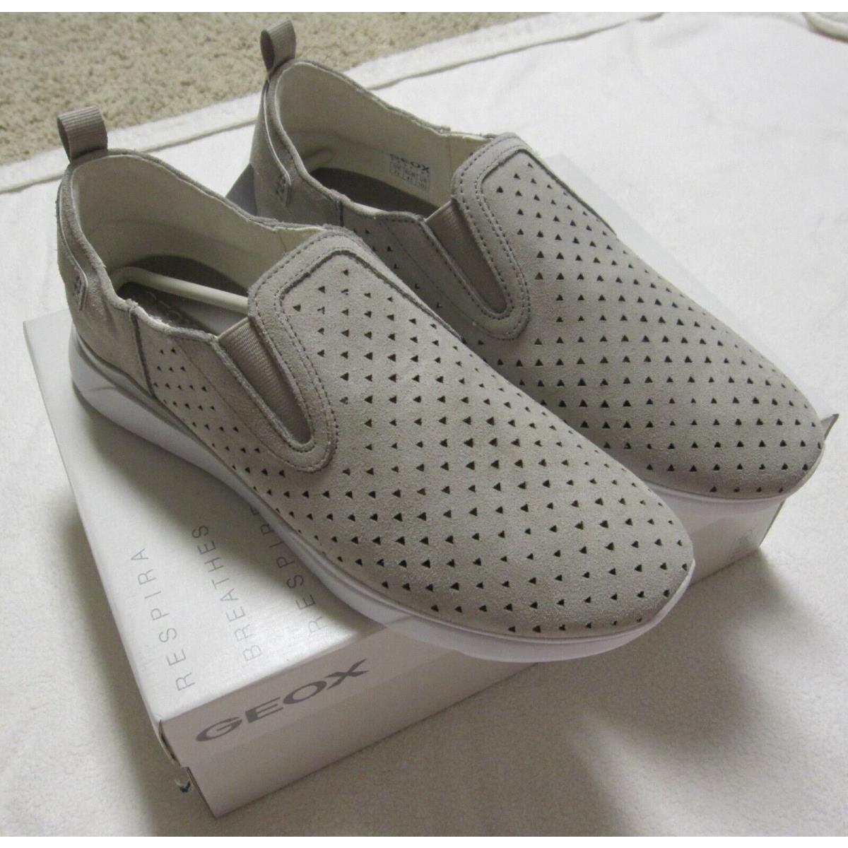 Geox Womens Cut Out Suede Slip On Trainer Comfort Shoes Sz 10.5 US 41 EU