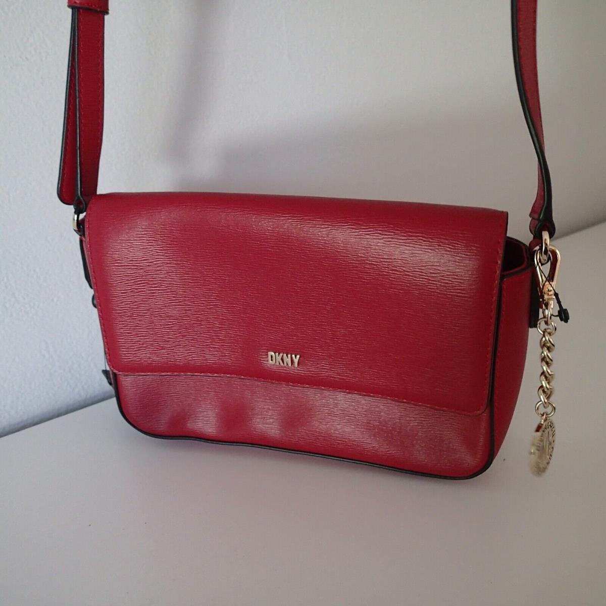 Dkny Sutton Leather Bryant Flap Crossbody