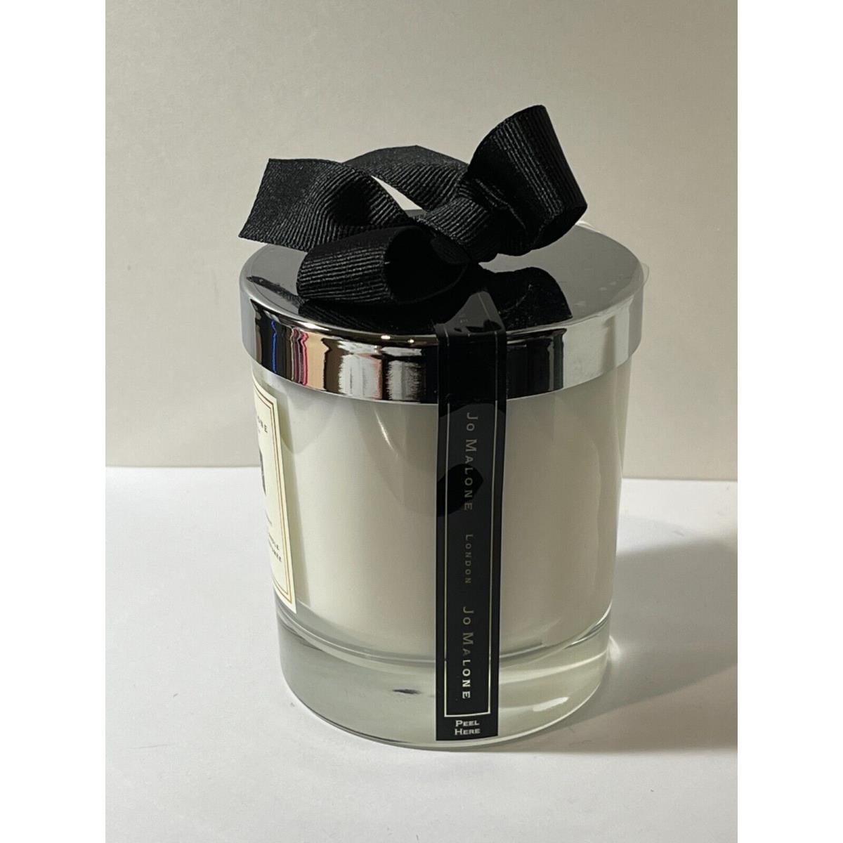 Jo Malone Grapefruit Scented Candle Height 2.5 in / Hauteur 6.35 cm