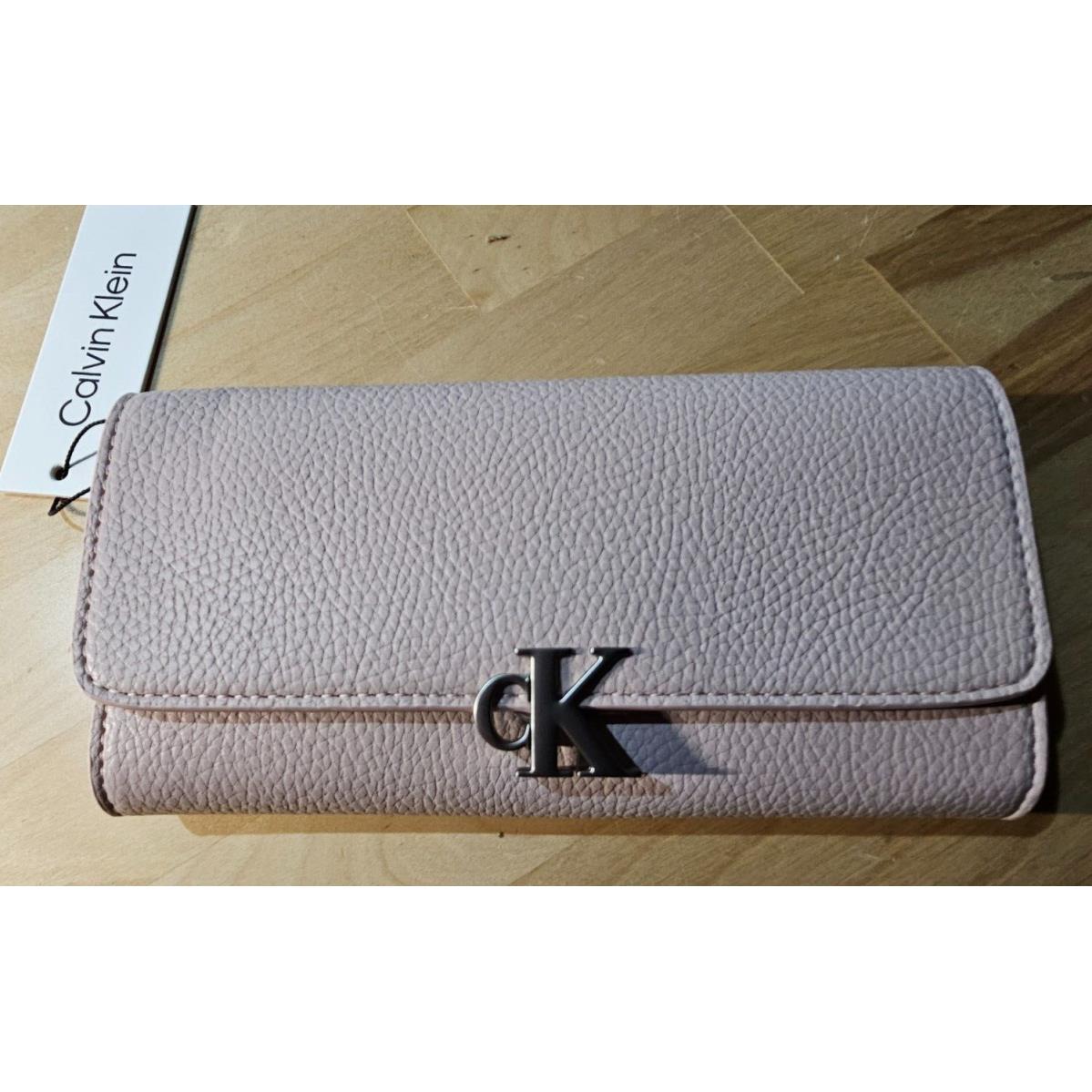 Calvin Klein Archive Long Fold Wallet Pale Conch Style : 37300673-010 M4-3