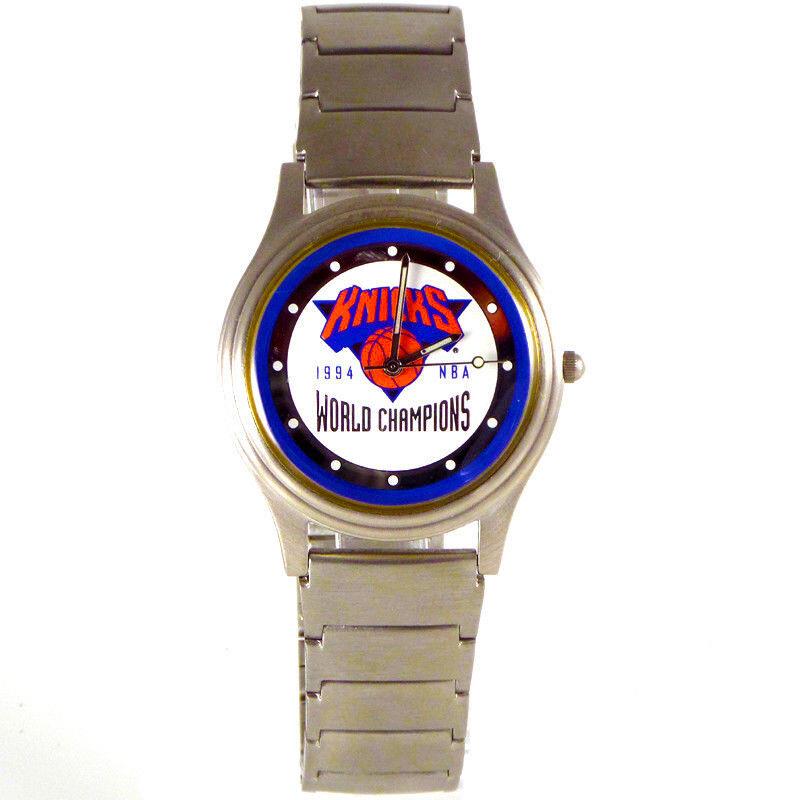 Fossil Made Official Knicks World Champions Logo Watch Very Rare Never Worn