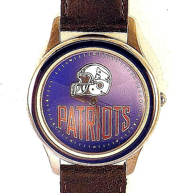 Patriots Nfl 1994 Official Fossil Collectible Watch Silver Tone XX/10000