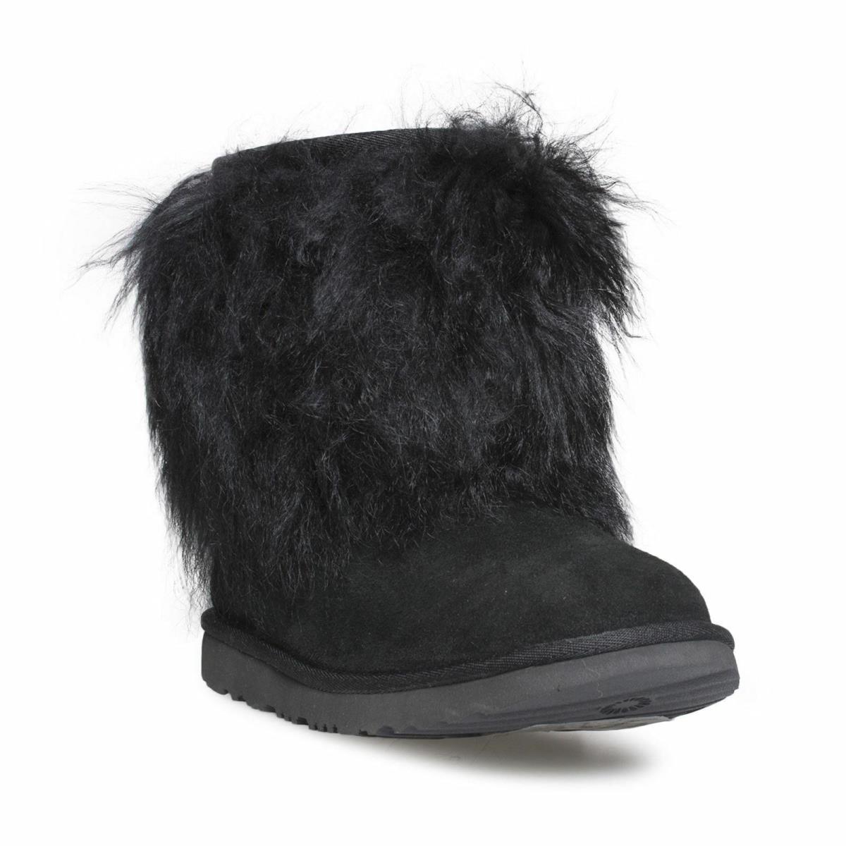 Ugg Classic Short II Fluff Black Suede Boots Size US Youth 5 Fit`s Women`s 7