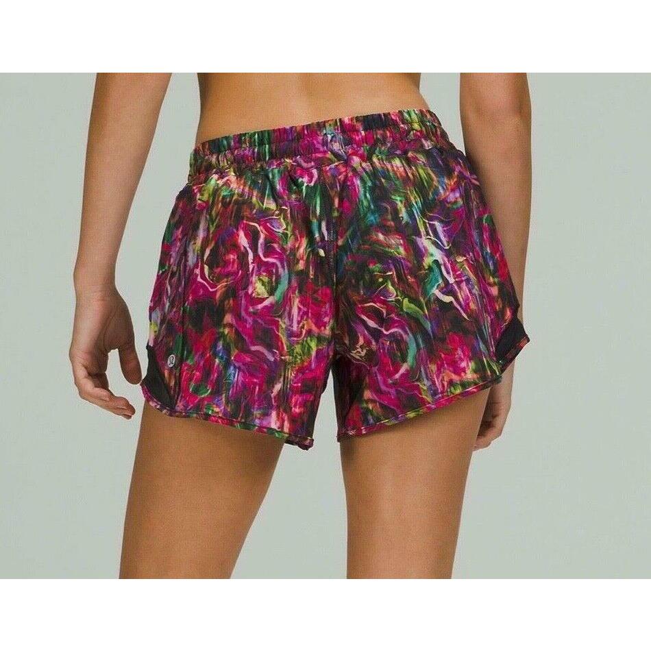 Lululemon Most Popular Hard-to-find Hotty Hot LR Short 4 Lined 8T