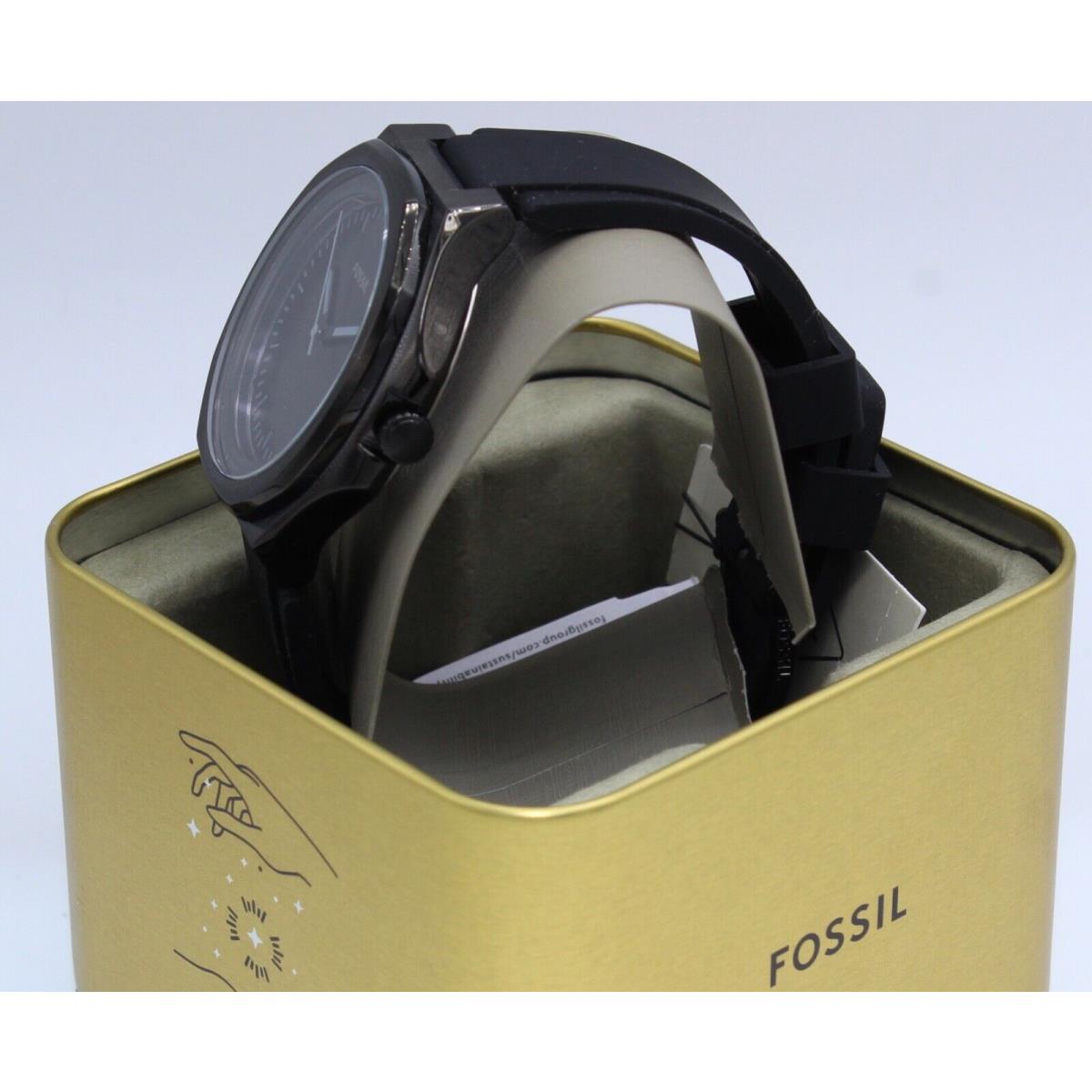 Fossil Solar Evanstone Black Silicone Men`s BQ2769 Watch