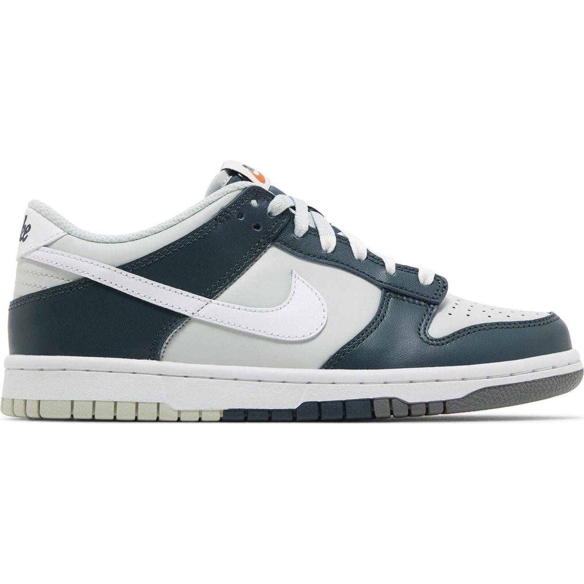 FB9109-300 Grade School Nike Dunk Low `split Deep Jungle` GS - Deep Jungle/White/Light Silver/Deep Jungle/White