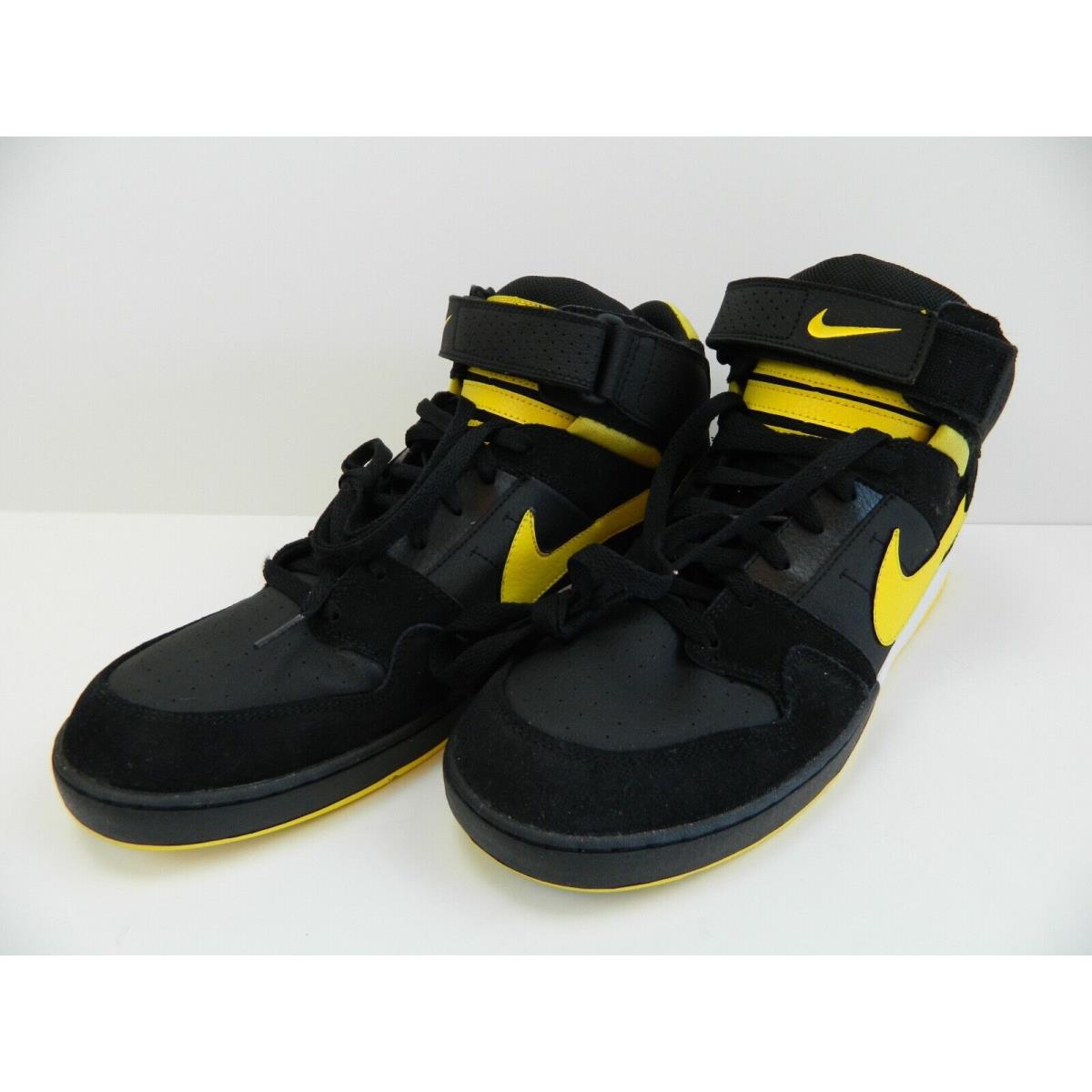 Nike zoom mogan on sale