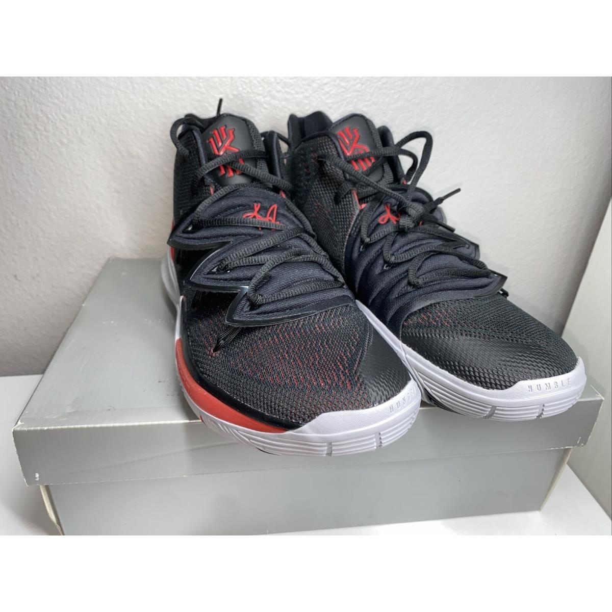 Size 10.5 - Nike Kyrie 5 Bred 2019 -deadstock- AO2918-600