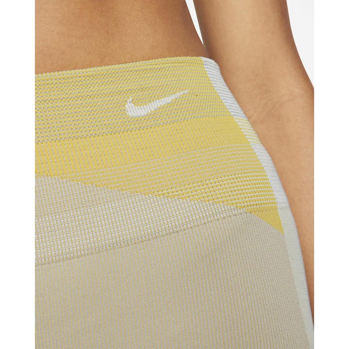 Nike Sculpt Icon Clash Women`s Seamless 7/8 Training Tight Leggings Size M