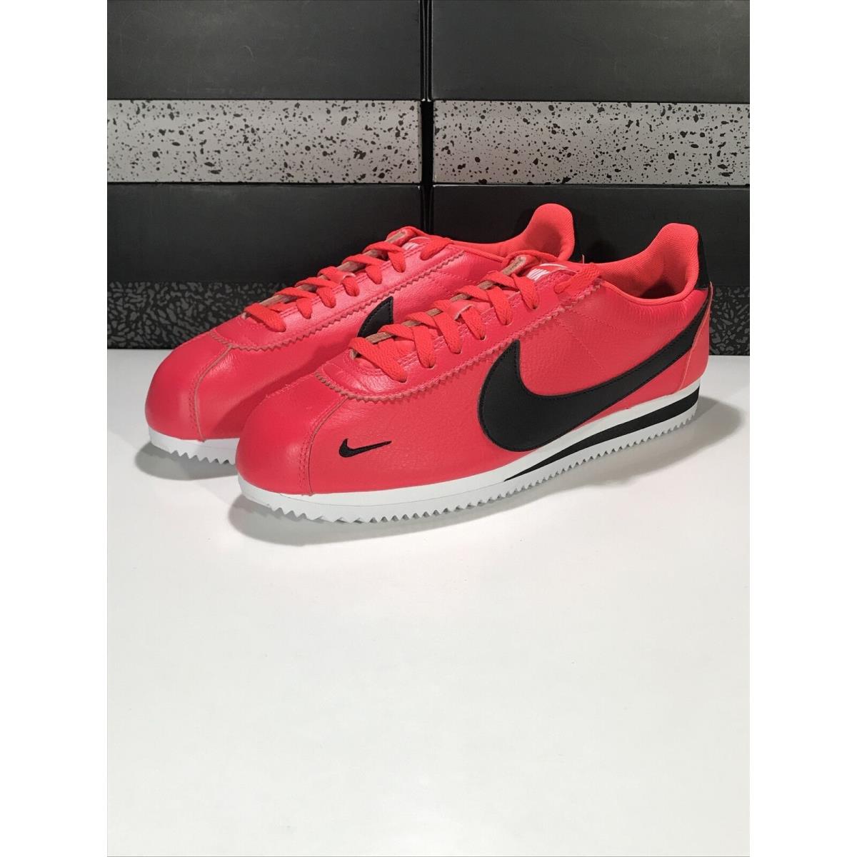 Nike cortez overbranding online