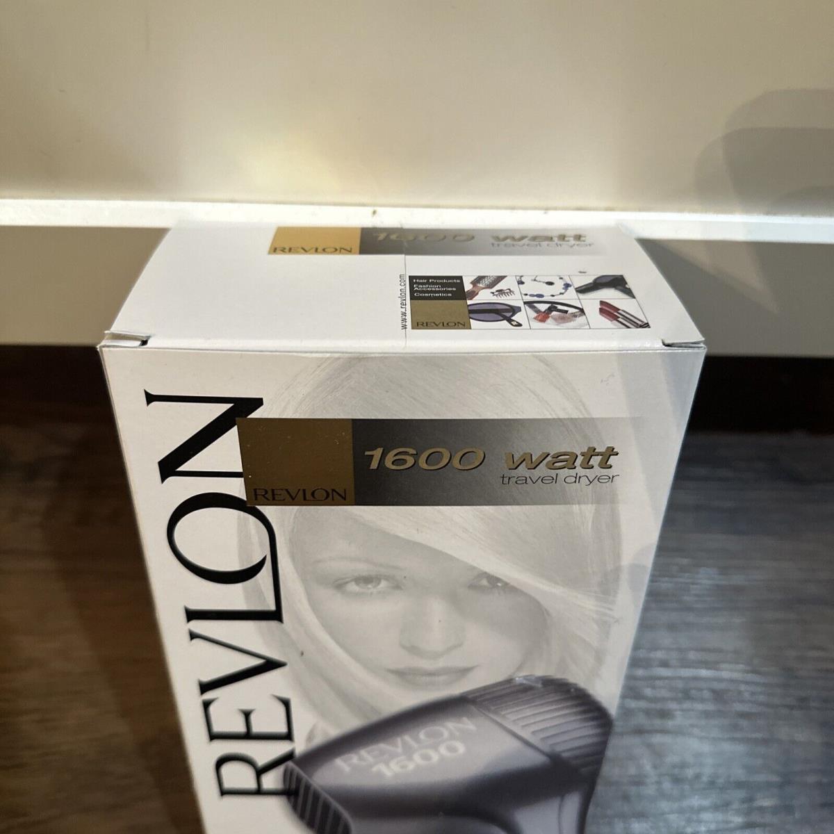 Revlon RV417 Compact Travel Dryer / Styler 1600 W / Worldwide Dual Voltage