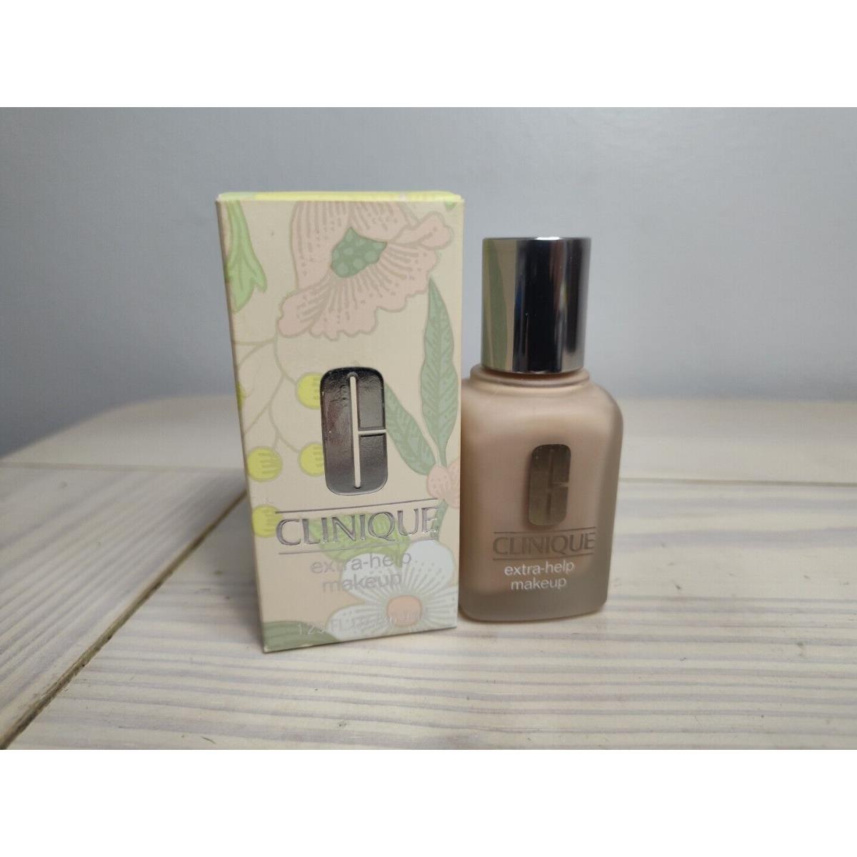 Clinique Extra-help Makeup 1.25 fl oz 02 Soft Beige