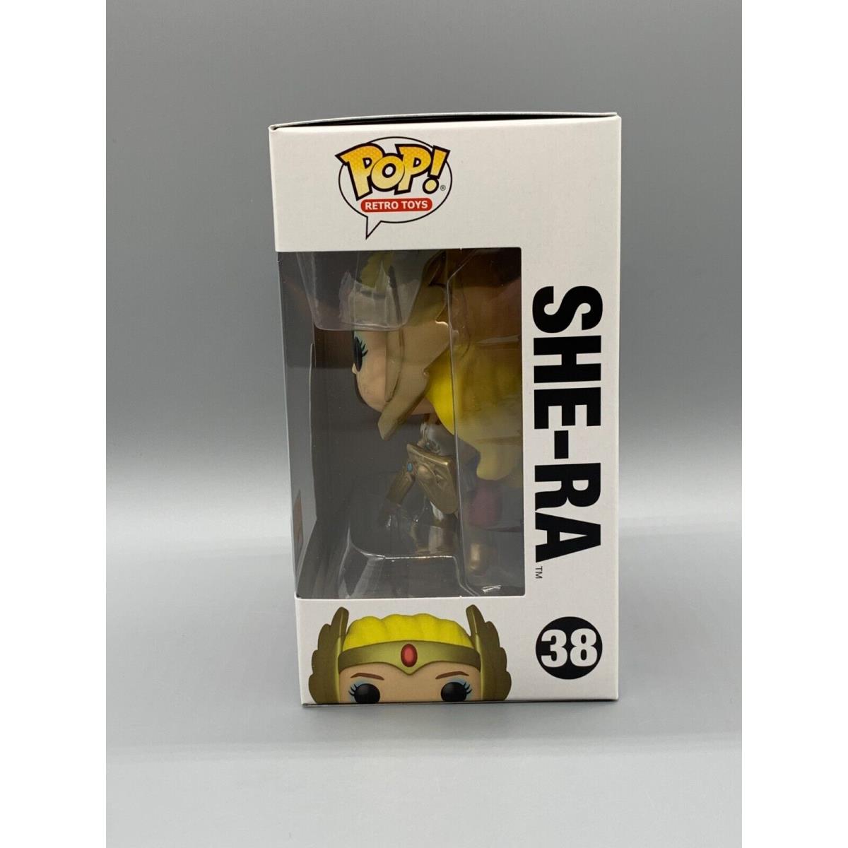 Funko Pop 38 She-ra LE 3000 Motu 2022 Wonder Con Exclusive W/ Protector