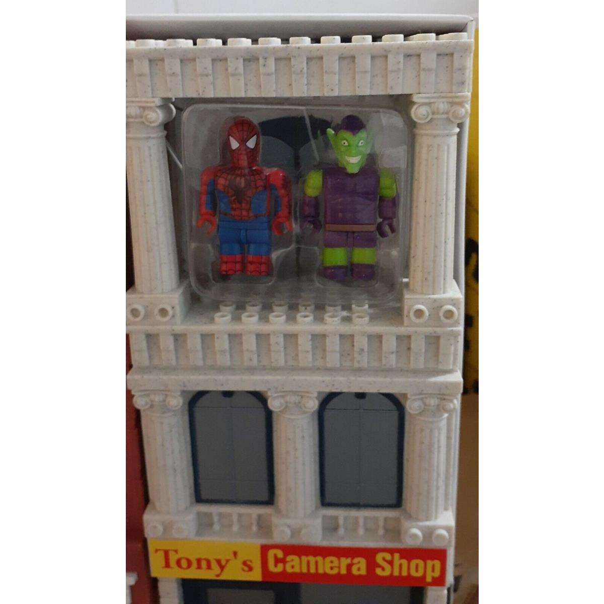 Mega Bloks 1969 The Amazing Spider-man Green Goblin Marvel City Tower Building