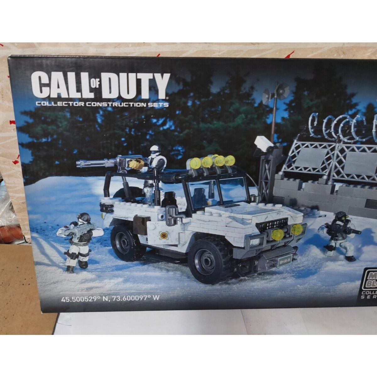 Mega Bloks Call of Duty Artic Invasion 06879 493 Pcs