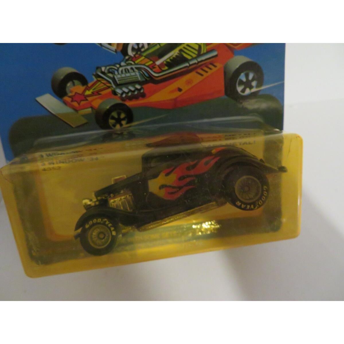 Hot Wheels Real Riders 3 Window 1934 Black W/flames Gray Hubs 1982 Moc