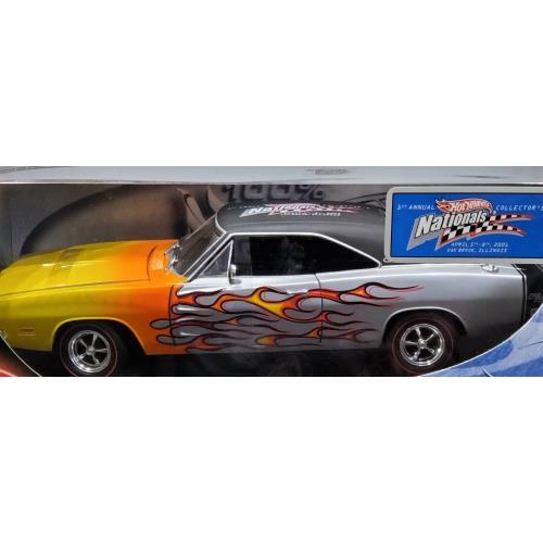Hot Wheels 69 1969 Dodge Charger 2001 Annual Collector`s Nationals Car 1:18