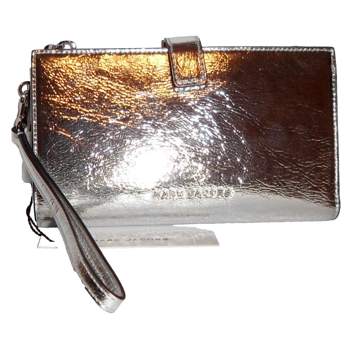 Marc Jacobs Silver Leather Bifold Clutch Wallet Wristlet