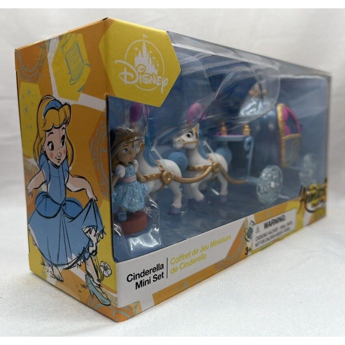 Disney Littles Animators` Collection Cinderella Carriage Horse Mini Set. New