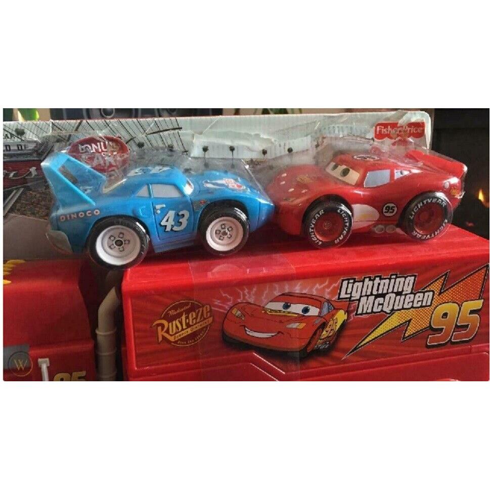 Shake n Go Pixar Cars Mack Hauler w/ Radiator Springs Lightning Mcqueen King