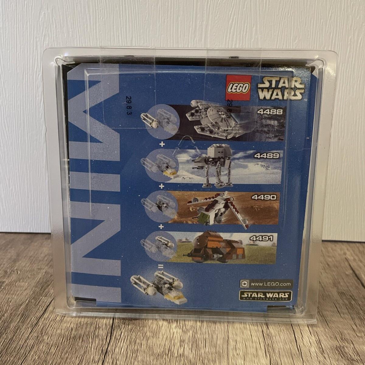 Lego 4488 Star Wars Mini Building Set - Millennium Falcon - Retired