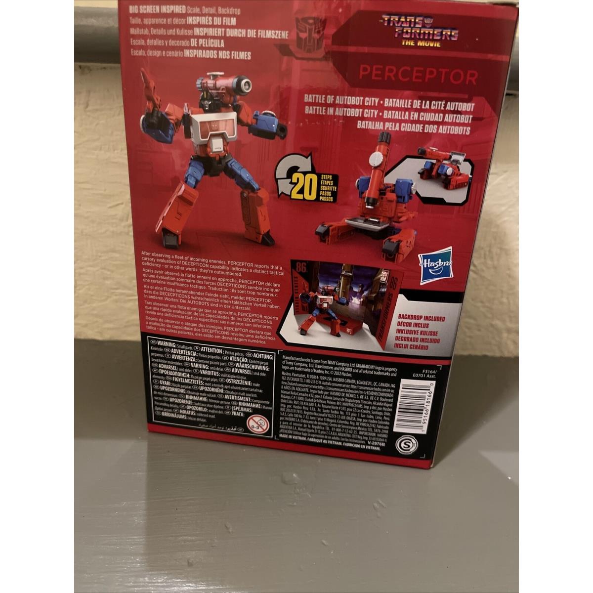 Transformers Toys Studio Series 86-11 Deluxe Class Perceptor