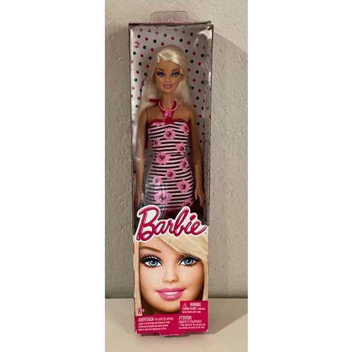 Mattel - Barbie X9580 Blond Hair Blue Eyed