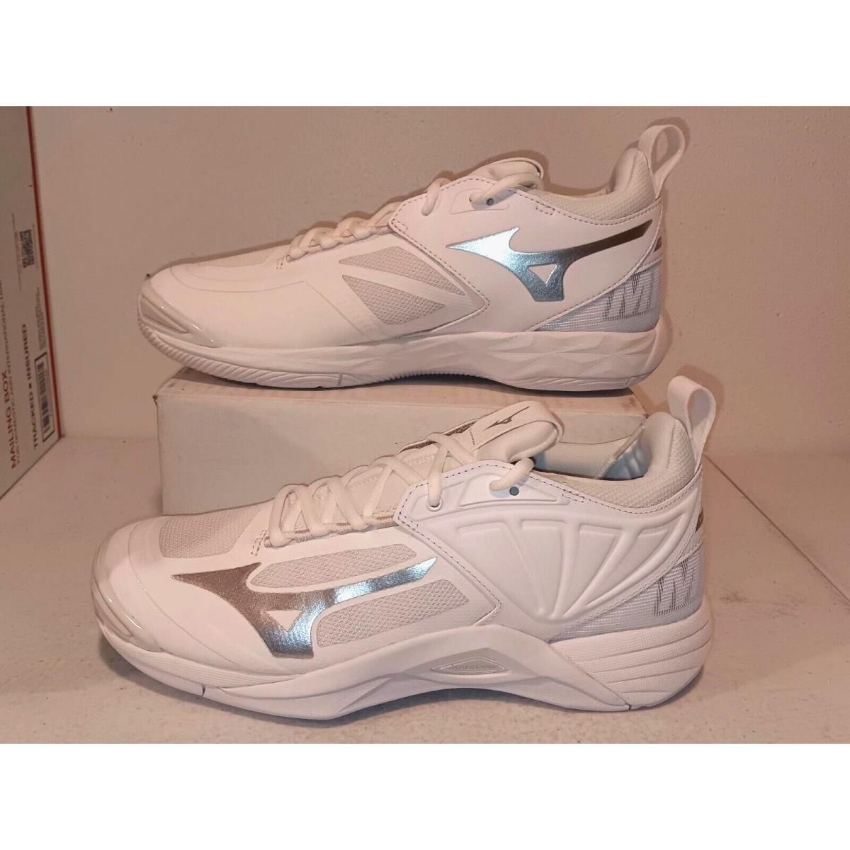 Mizuno Wave Momentum 2 Volleyball Shoes White Men`s Size 8.5/Women`s Size 10