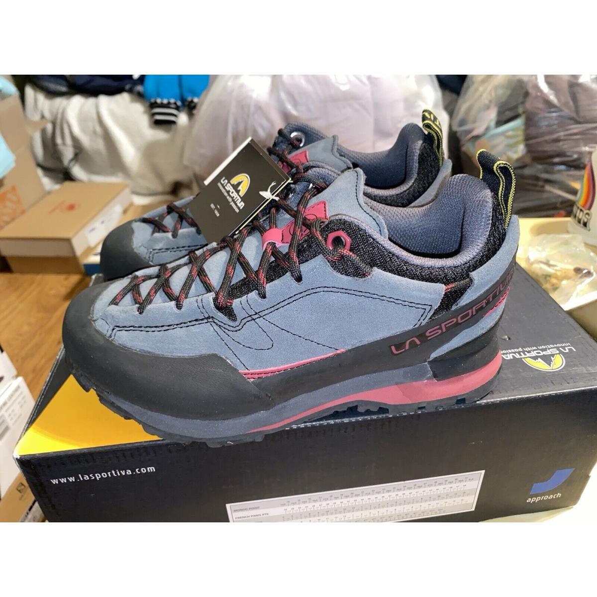 La Sportiva Boulder X Womens Approach Shoe US 5.5 Eur 36.5 Carbon/beet