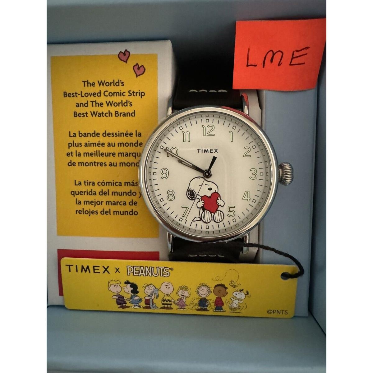 Timex X Peanuts Standard TWU7200VQ Snoopy Valentine s 40mm Watch