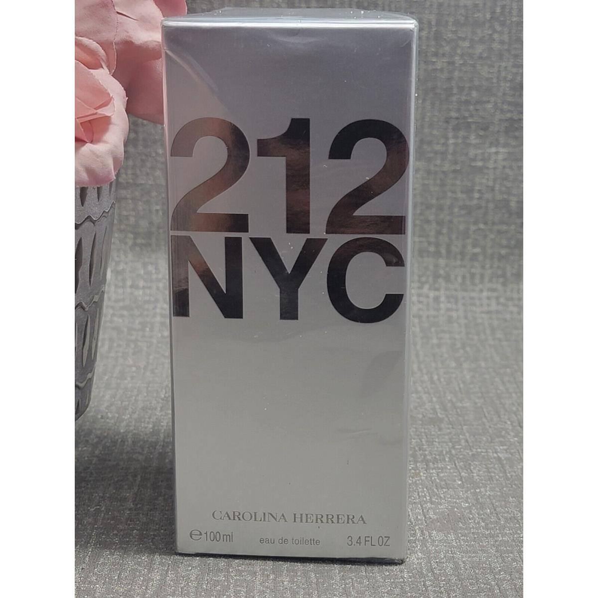 212 Nyc By Carolina Herrera 3.4 Oz/ 100 ml Eau De Toilette Spray