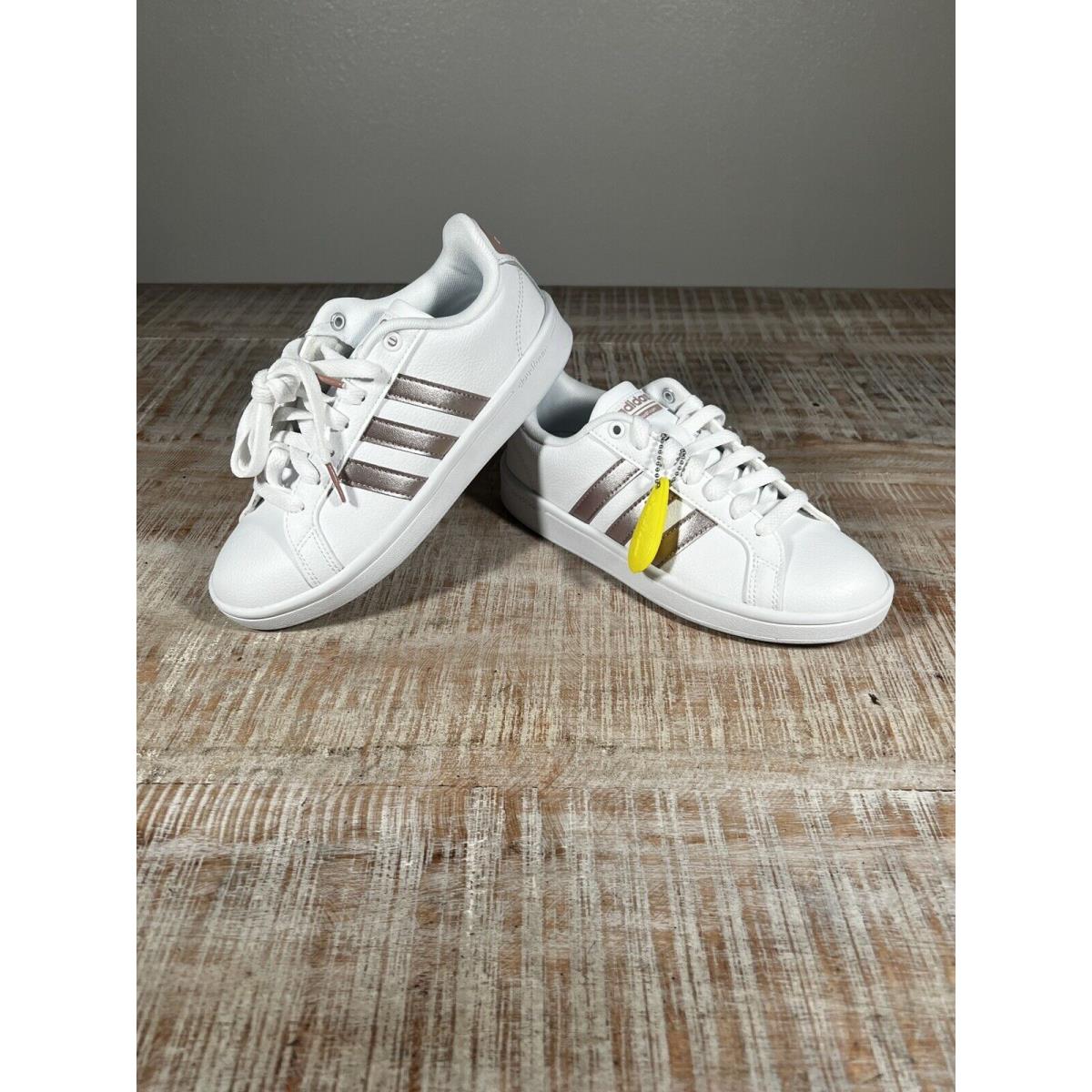 Adidas Shoes Adult 5 White Low Top Sneakers Logo Laces Metallic